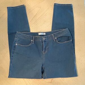 No Boundaries 10" High Rise Skinny Jeans, 29” Inseam